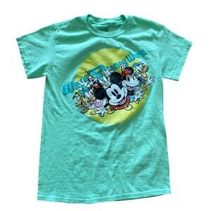 Walt Disney World Fab 5 T-Shirt Green size S